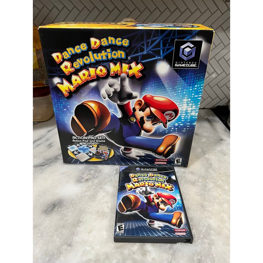 Dance Dance Revolution Mario Mix GameCube CIB Big Box Nintendo